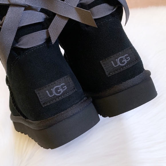 UGG Mini Continuity Bow Boots In Black - Picture 4 of 8